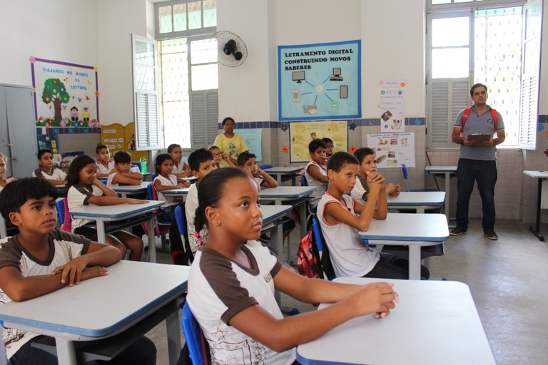 Alunos da Escola Epitácio Pessoa
