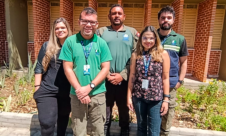 SITE CAPA copiar 6.png