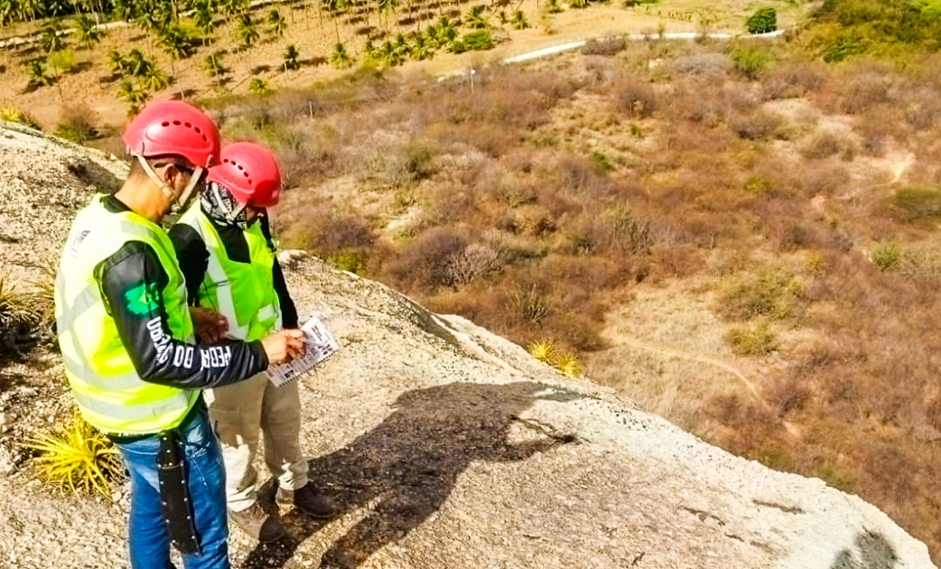 SITE CAPA copiar 3.png